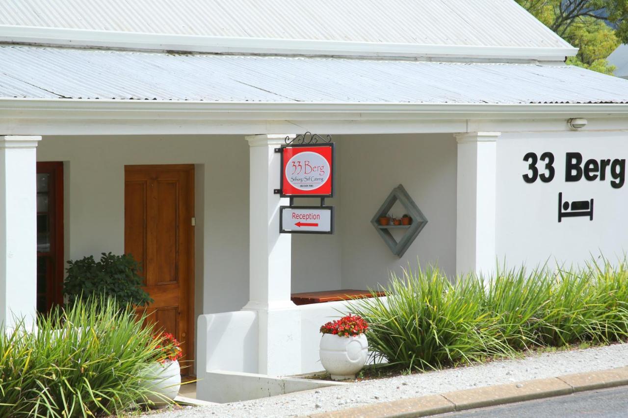 33 Berg Selfcatering Hotel Swellendam Bagian luar foto