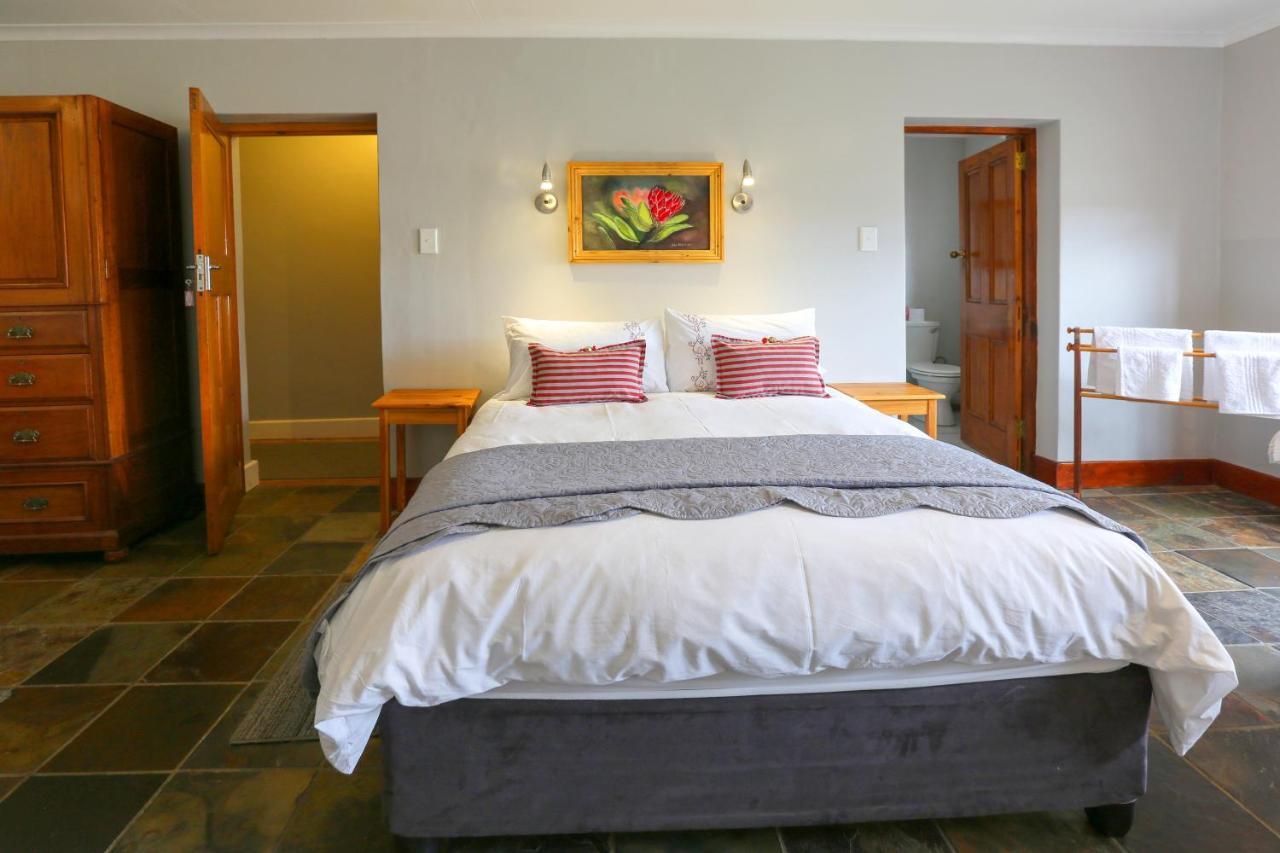 33 Berg Selfcatering Hotel Swellendam Bagian luar foto