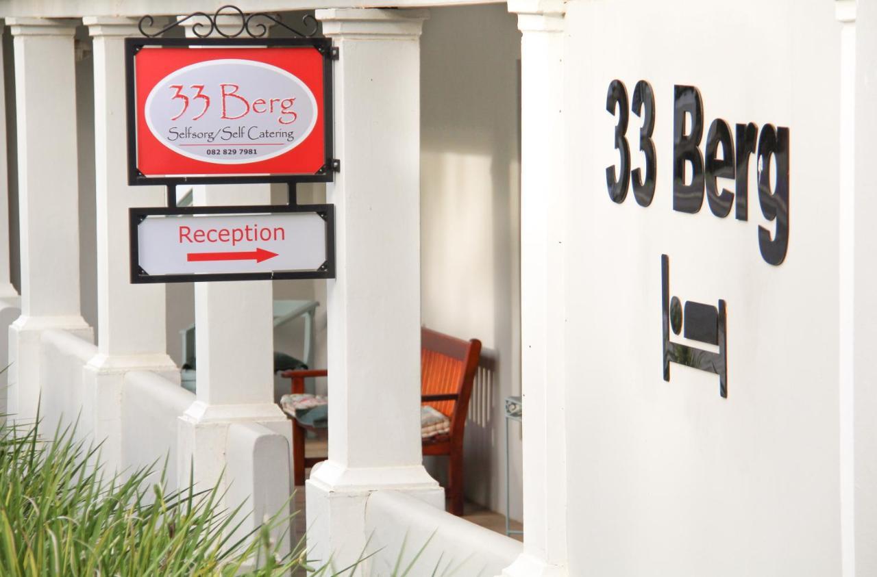 33 Berg Selfcatering Hotel Swellendam Bagian luar foto
